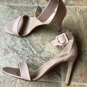 Brand New, Never Worn Nude Heels Size 9